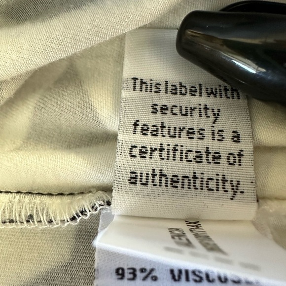 Diane Von Furstenberg Black White Abstract Graphics Valencia Wrap Dress Size 4 - Picture 9 of 9